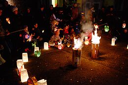 Laternenumzug_2014_-_6.jpeg